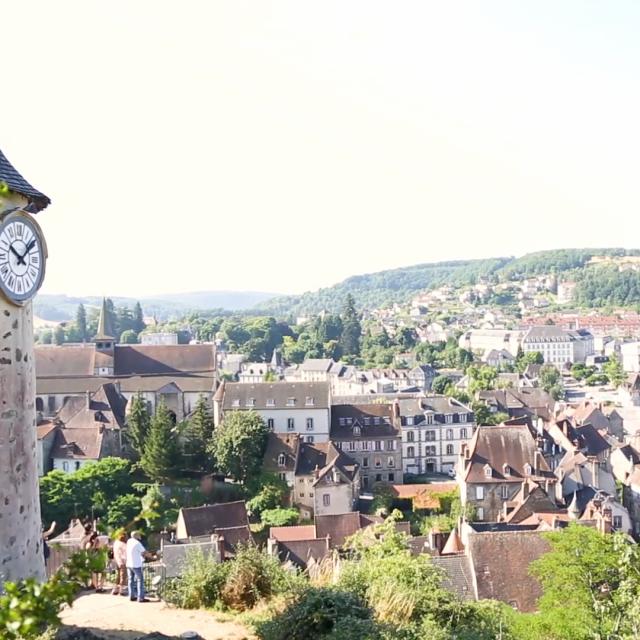 Aubusson Tour de l'Horloge ©Saison d'or