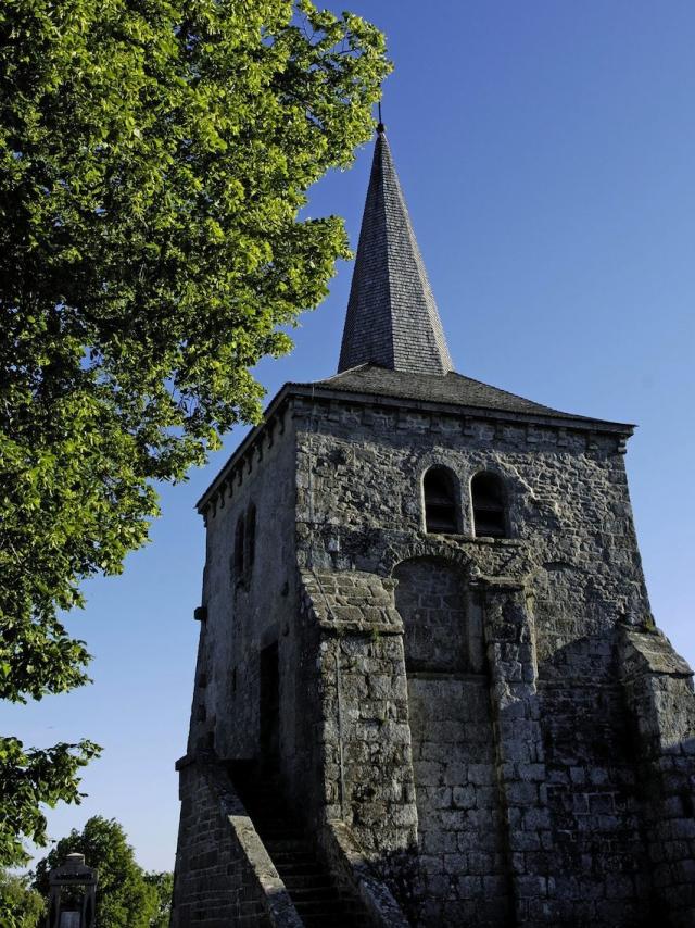 Église De Toulx Sainte Croix En Creuse ©j. Damase