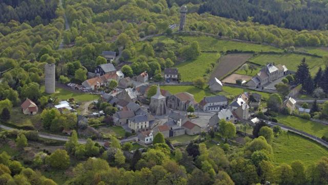 Toulx Sainte Croix Vue Du Ciel ©j. Damase