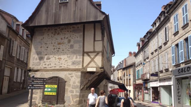 Centre Ville D'aubusson ©adrt Tourisme Creuse, La Creuse