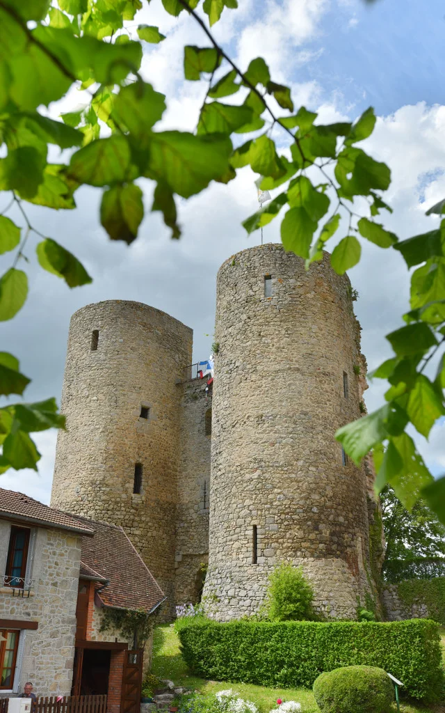 Tours de Crocq dans la Creuse