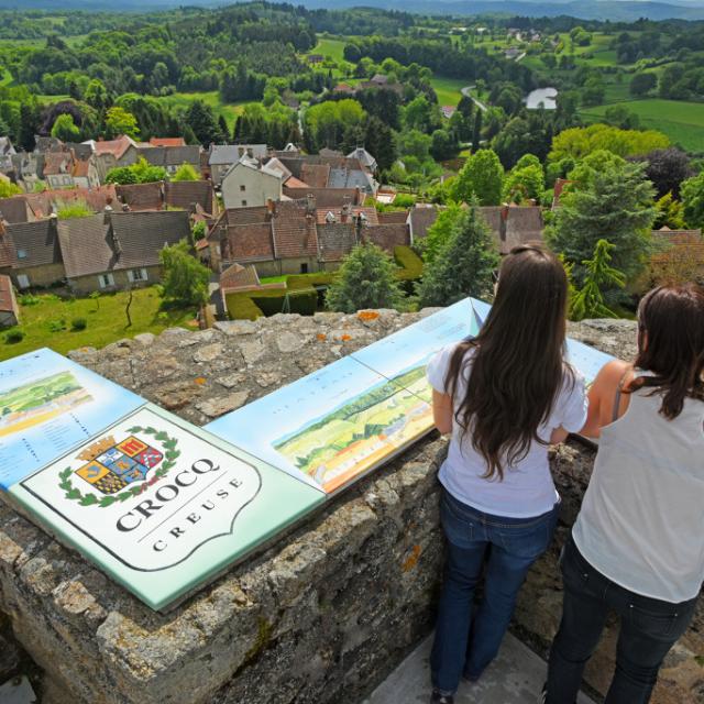 Panorama - Tours de Crocq dans la Creuse