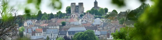 Vue sur Crocq dans la creuse