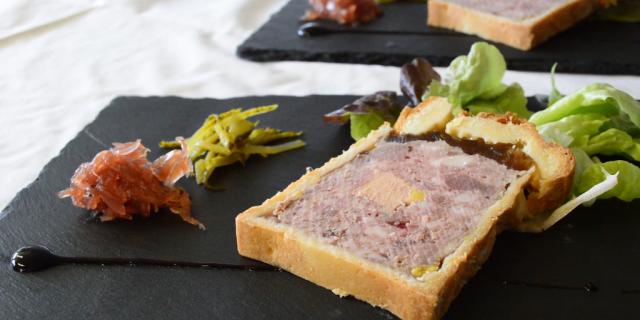 Coq Or Chenerailles Pate Croute