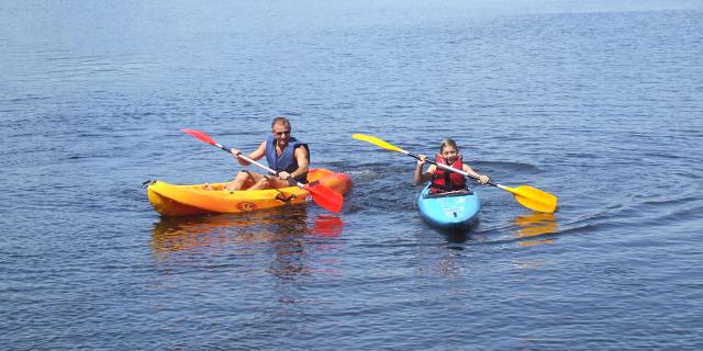 Canoe au lac de Vassivière