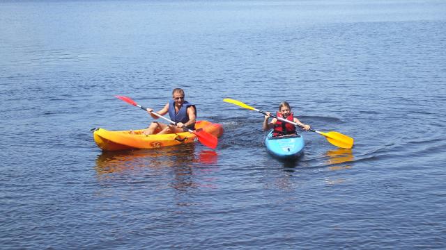 Canoe au lac de Vassivière