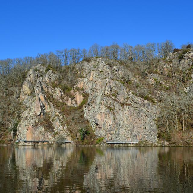 escalade-en-creuse-site-roche-gallet.jpg