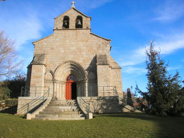 Lioux les Monges, église