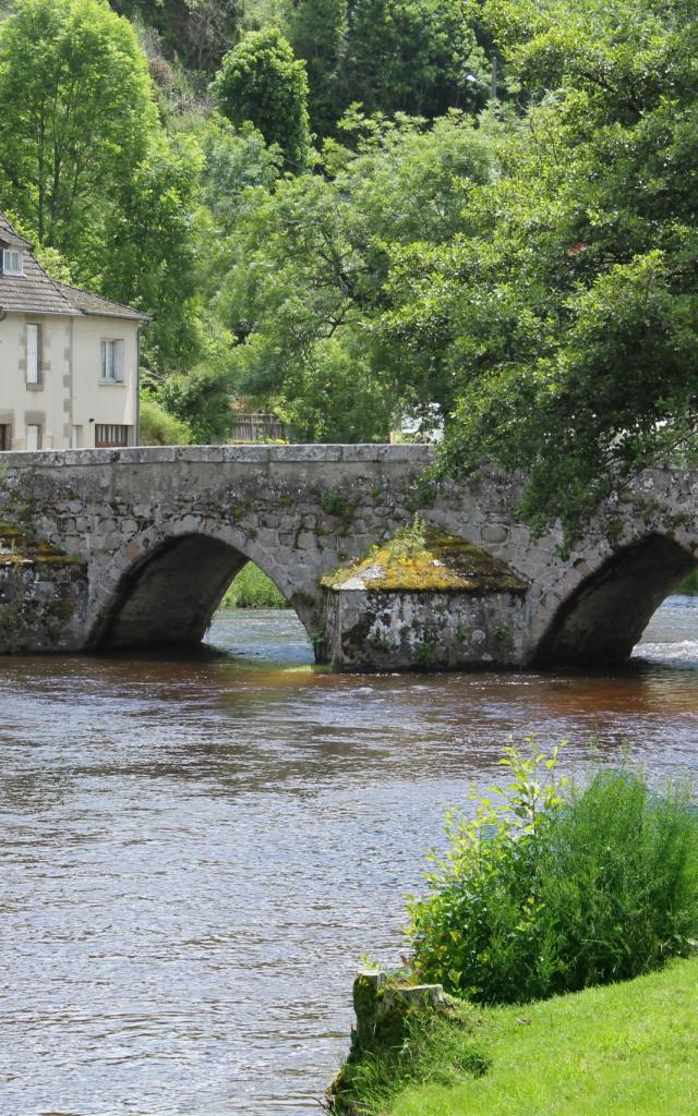 felletin-pont-roby-01-aubusson-felletin-tourisme-scaled.jpg