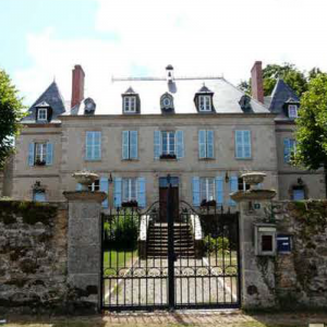 Le Chezeau, Chateau