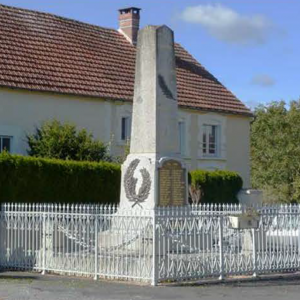 Monument Aux Morts Villard