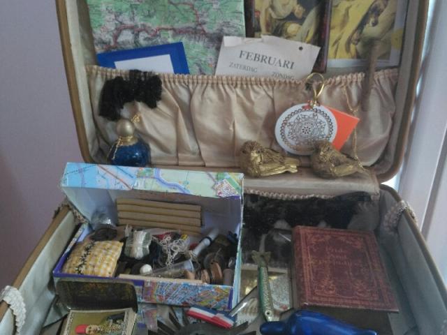 valise-souvenir-de-la-grand-mere-de-josee-kennis.jpg