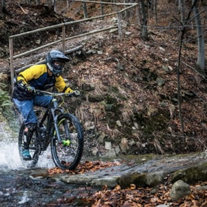 Downhill mountain biking in the Monts de Guéret