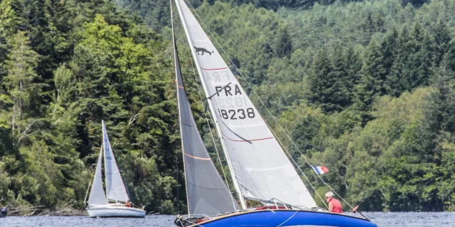 Voile à Vassiviere©jean Jacques Chatard