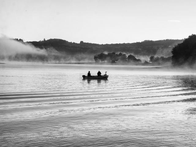 Pêche au Lac de Vassivière@objectiph Photo