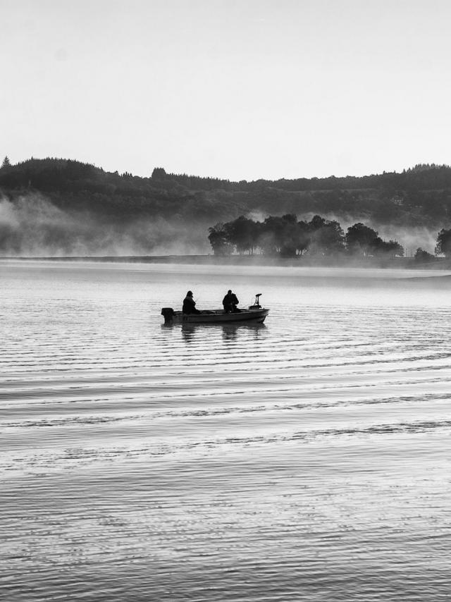 Pêche au Lac de Vassivière@objectiph Photo