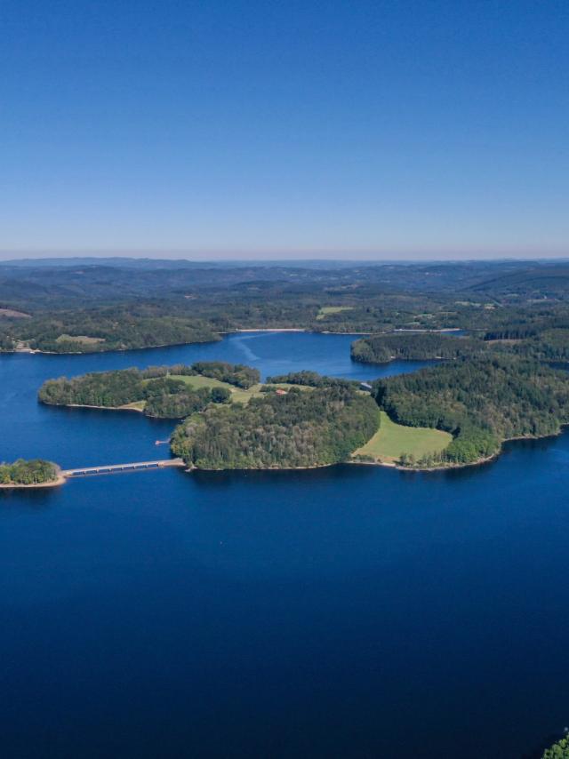 Lac de Vassivière©adrt23