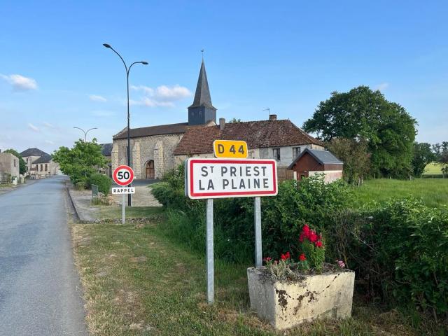 Saint Priest la Plaine