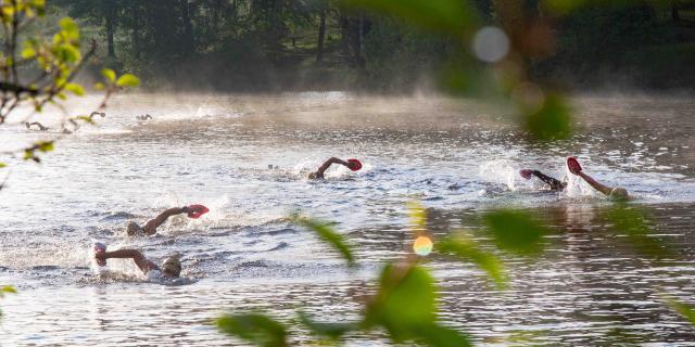 Le Lac De Vassivière©Maxime Authier 2022 Swimrunman by Head