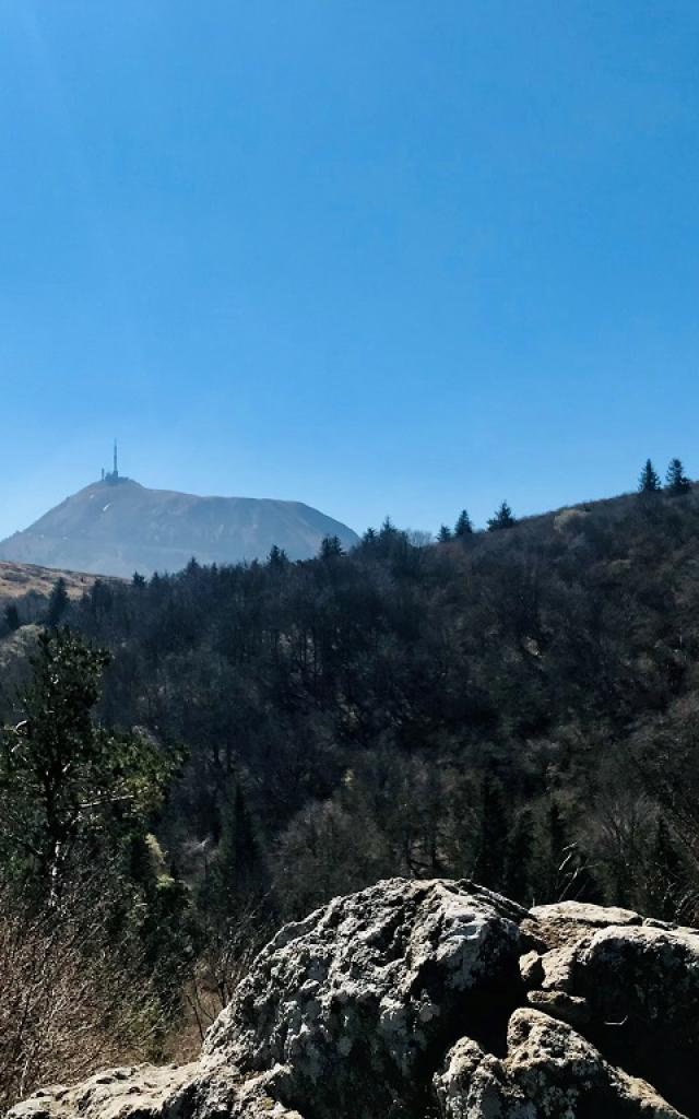 Clermont Ferrad Vue Sur Le Puy De Dôme ©maëva Clavaud Copie 1024