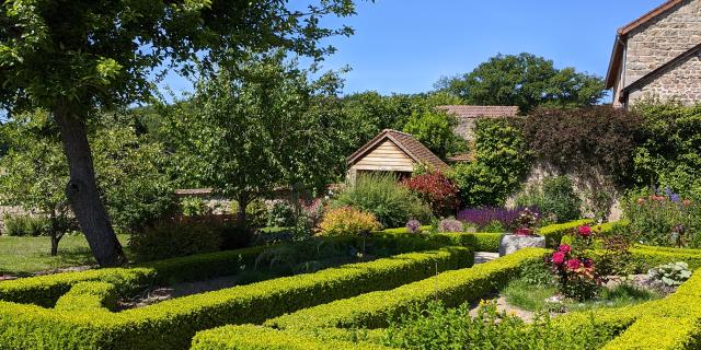 Lioux Les Monges Jardin De La Cure ©vivalioux (2)