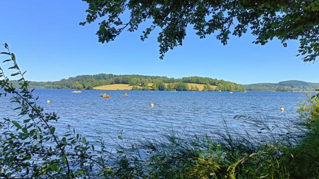 Lac de Vassivière ©L Puissant