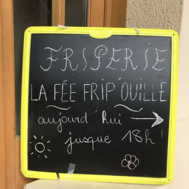 La Friperie La Fee Fripouille Rotated