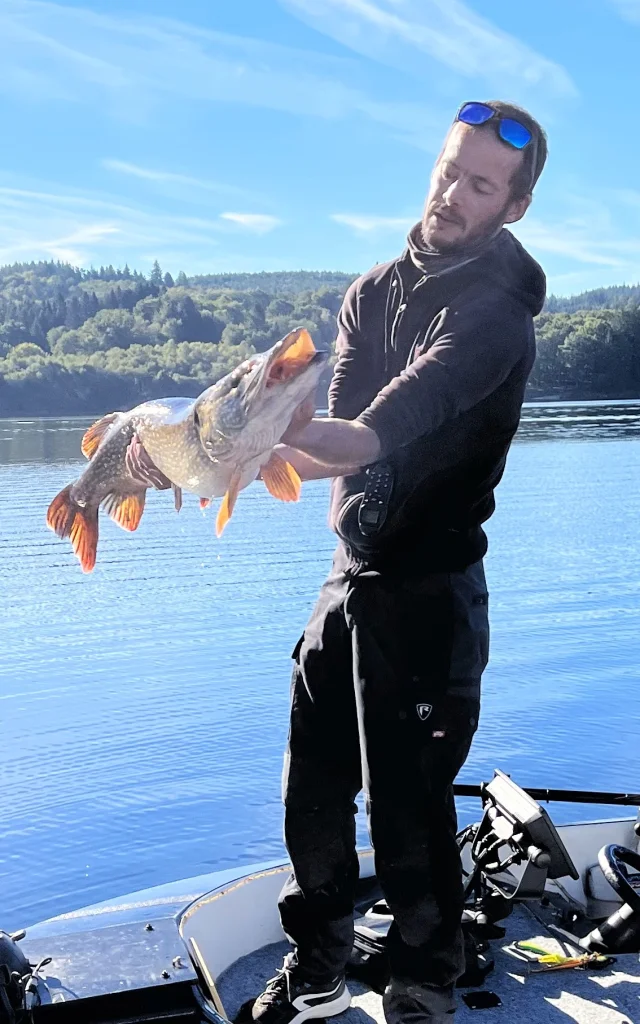 Clement Mazouffre Fish And Guide