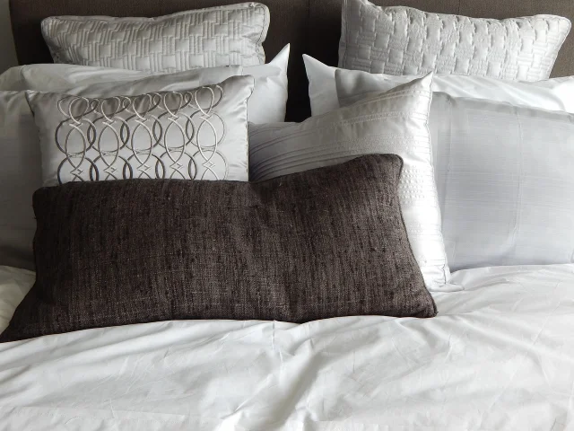 pillows-890559_1280.jpg